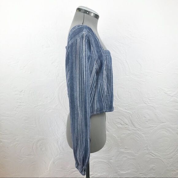 Charlotte Russe denim blue peasant boho crop top - Picture 2 of 7